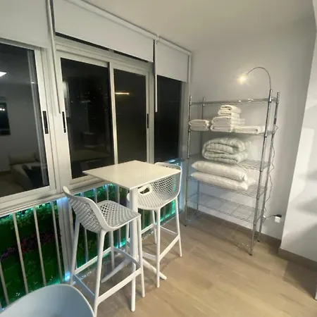 Smart Studio With Terrace In Puerto De La Cruz شقة بويرتو ذي لا كروز